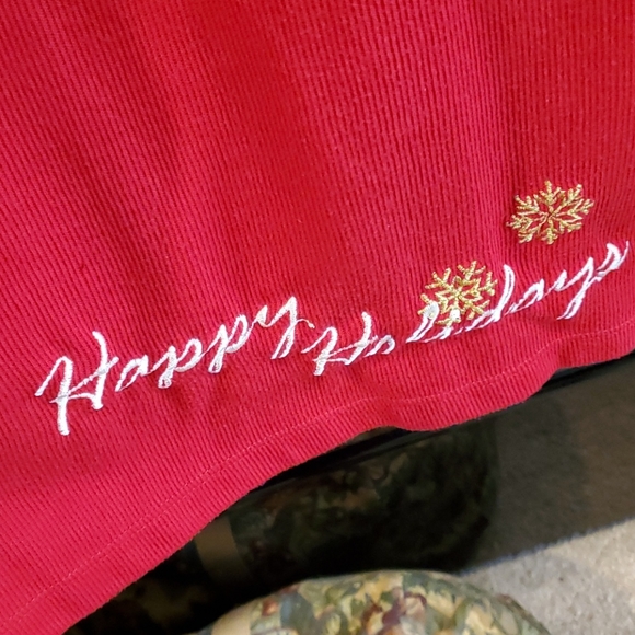 Holiday sweatshirt Women's XL. Nice details. - Picture 2 of 7